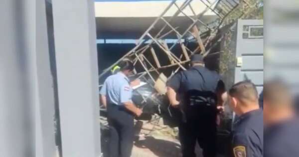 Diario HOY | Pintor murió en un domicilio al caer de un andamio