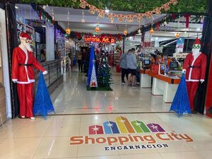 El ambiente navideño ya se vive en Shopping City