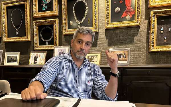 Abdo asegura que renace el coloradismo auténtico y trabajarán para retornar al poder en 2028 - Nacionales - ABC Color