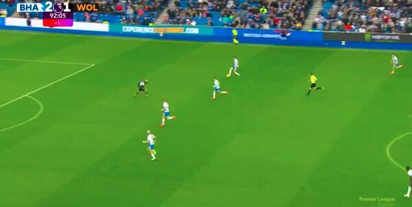 Versus / Julio Enciso ingresó a pocos minutos del final y al Brighton le empataron de forma increíble
