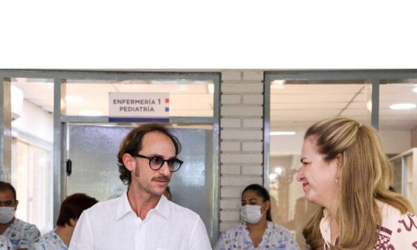 Arquitecto dejó chuchi salas del IMT en agradecimiento por la atención a su hijo