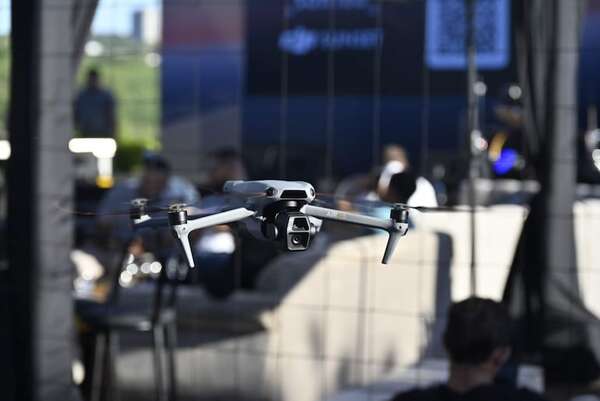 Lanzan nuevos drones DJI y cámara GoPro en Ciudad del Este - Empresariales - ABC Color