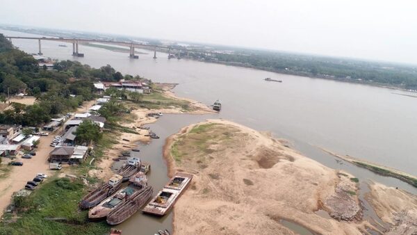 Experto advierte que La Niña seguirá afectando al río Paraguay hasta 2025