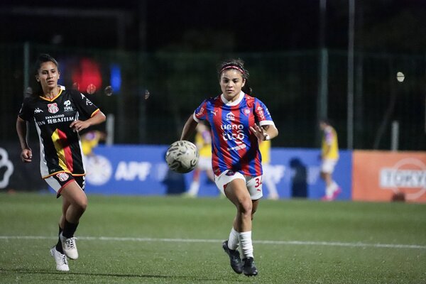 Cerro Porteño golea a General Caballero JLM y consigue su primer triunfo en la Copa eFe - 1000 Noticias