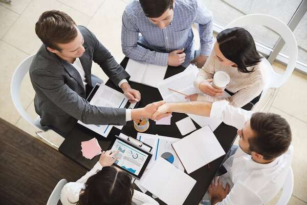 Networking y colaboración entre emprendedores - Negocios - ABC Color