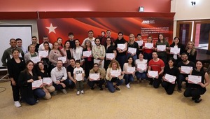 ANR y la Usil certifican a profesionales en comunicación - ADN Digital