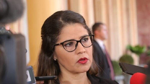 Exministra de Justicia teme por su vida y responsabiliza al Gobierno