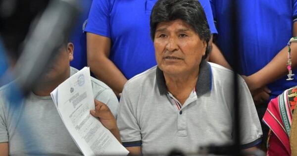 Diario HOY | Evo Morales denuncia atentado con varios disparos a su vehículo