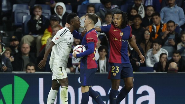 Denunciarán insultos y gestos racitas a jugadores del Barcelona