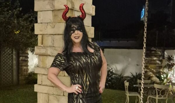 ¡Mañamí! Bibi Landó, irreconocible son su look de Maléfica