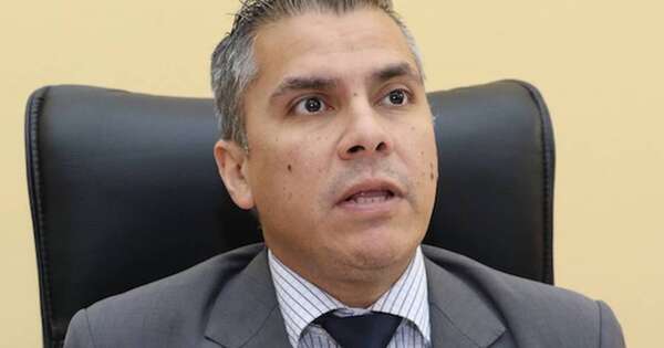 La Nación / Refutan el discurso de Abdo sobre persecución política: “Es un caradura, sinvergüenza y ladrón”