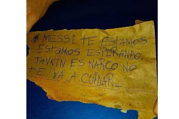 “Messi te estamos esperando”: balearon un supermercado de la familia de Antonela Roccuzzo en Rosario y dejaron un mensaje mafioso