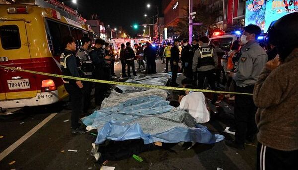 Tragedia en Corea del Sur. Más de 20 personas murieron en una estampida humana