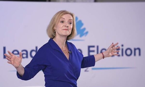 Liz Truss renunció como primera ministra del Reino Unido tras 45 días en el cargo