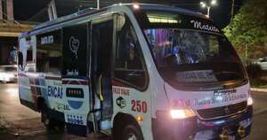 Diario HOY | Violento hombre atacó a chofer y provocó destrozos a un bus