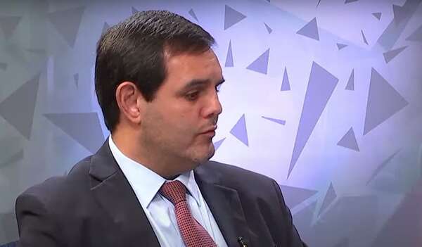 Ley anti-ONG: Manuel Riera destaca serios cuestionamientos jurídicos al proyecto - Política - ABC Color