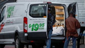Funeraria de Brooklyn apiló 60 cuerpos en cuatro camionetas