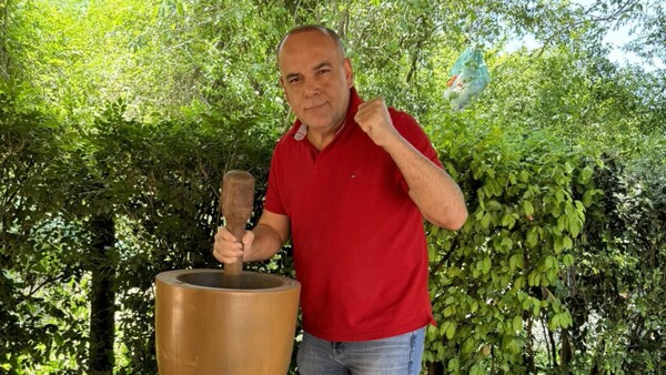 Bachi sondea reforma de CN y recibe todo tipo de insultos