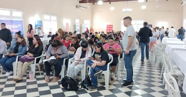 Se realizó la ExpoEmpleo de Verano 2024 en San Bernardino