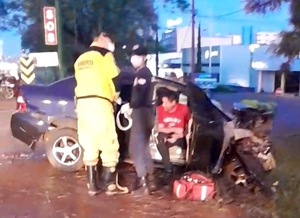 Asistente fiscal borracho atropella y mata un motociclista sobre Ruta PY02 - La Clave