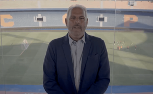 Hinchas de Cerro Porteño piden la renuncia de Juan José Zapag