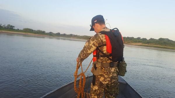 Buscan a adolescentes que desaparecieron en aguas del río Paraguay - trece
