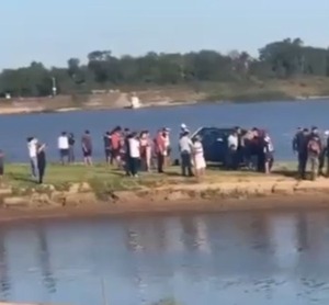 Hallan cuerpo que sería de uno de los adolescentes desaparecidos en río Paraguay - ADN Digital