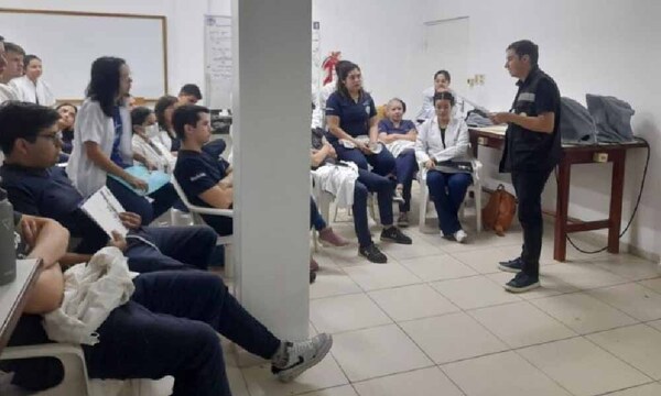 Comunidad académica de Caaguazú recibe capacitación sobre el Chagas – Prensa 5