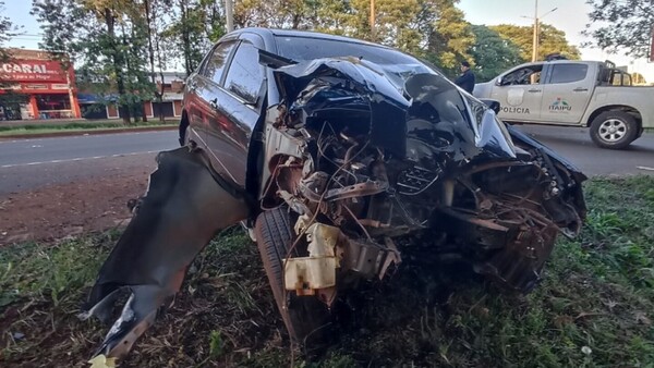 Asistente fiscal ebrio protagoniza un accidente fatal