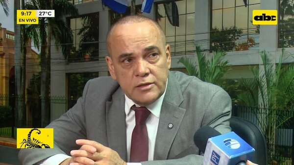 Reelección presidencial: “Bachi” plantea debate en medio de polémica por contrataciones - ABC Noticias - ABC Color