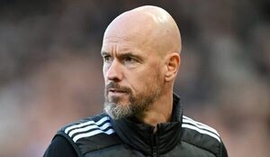 Versus / Un Manchester United en caída libre destituye a su entrenador Erik ten Hag