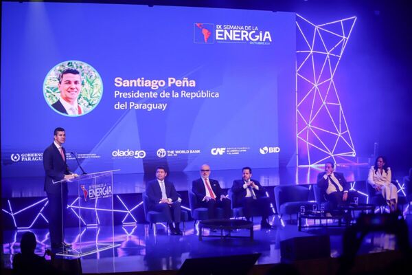 Pe帽a busca convertir a Paraguay en el 芦motor禄 de la integraci贸n energ茅tica latinoamericana