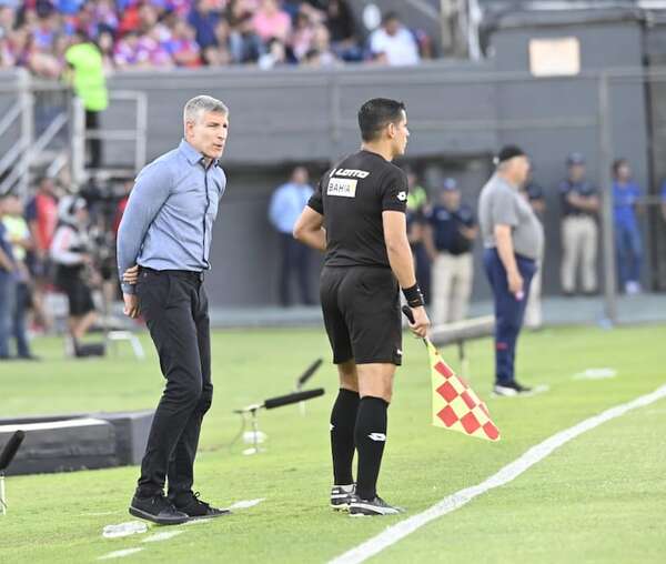 Rodrigo Nogués y el futuro de Martín Palermo: “El contrato...” - Olimpia - ABC Color