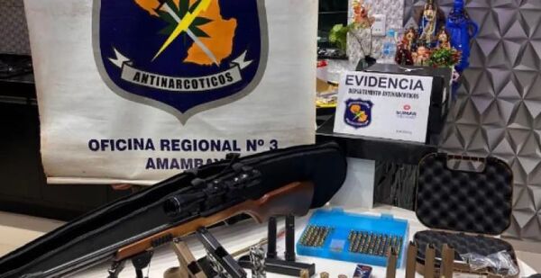 Hallazgo de Armas y Municiones en un allananiento por Antinarcóticos