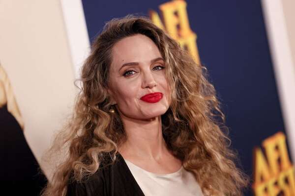 ¡Mirá el cambio de look de Angelina Jolie en la premier de “María” en Hollywood! - Gente - ABC Color
