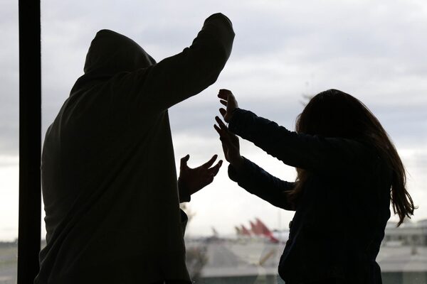 Críticas y objeciones al proyecto de juzgados especializados en violencia contra la mujer bajo la ley 5.777/16