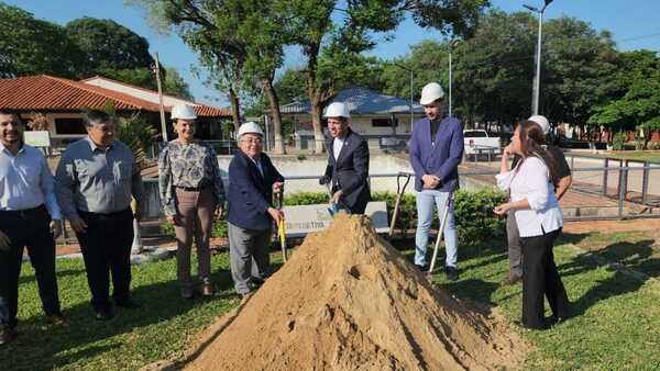 Palada inicial de millonaria obra en Facultad de Odontología de Concepción