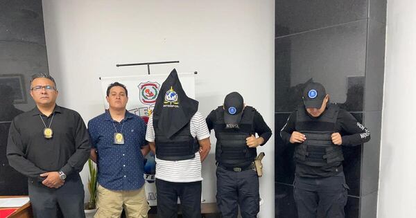 Diario HOY | Trasladan a su país a piloto boliviano que transportaba drogas