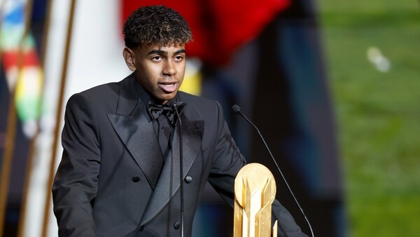 Lamine Yamal, premio Kopa al mejor futbolista joven del año
