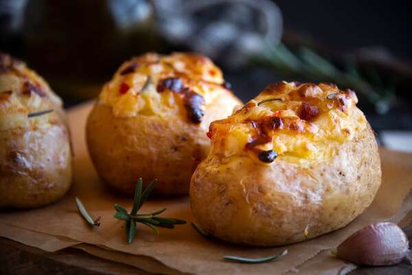 Papas rellenas con morcillas y queso: un plato fuerte - Gastronomía - ABC Color