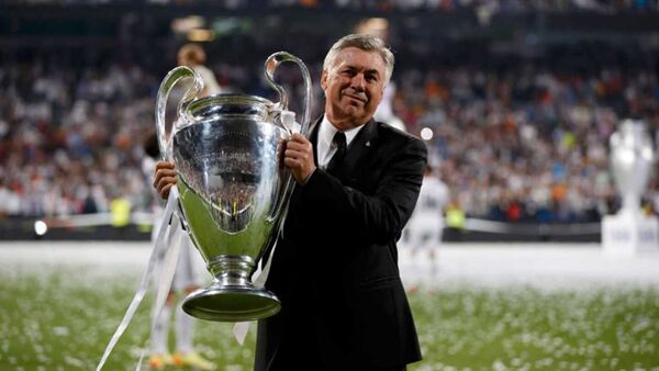 Carlo Ancelotti, trofeo Johan Cruyff al mejor entrenador masculino