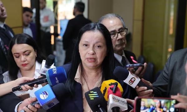 Yolanda Paredes asegura que plan de reelección del cartismo podría desatar “una revuelta popular” - OviedoPress