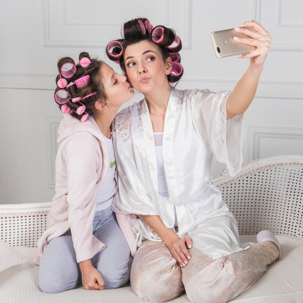 Mamá se merece lo mejor: ¡Sorpréndela con nuestras Increíbles Ofertas en Bristol! | Empresas | 5Días