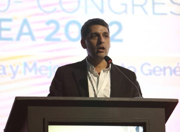 Marcos Pereira: “Los pronósticos de lluvias y las mejoras en el mercado cambian las perspectivas para la ganadería”