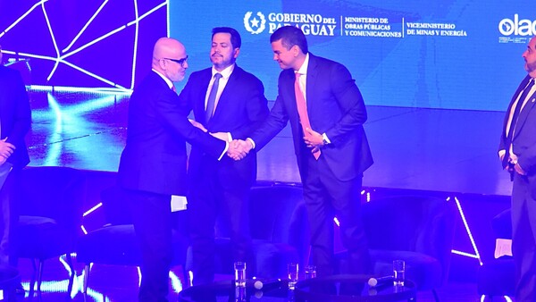 Resaltan necesaria inversión privada para reto de la transición energética
