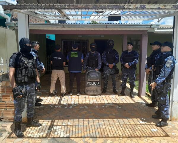 En un operativo conjunto con Argentina, SENAD capturó a dos “mulas” y desbarató un esquema criminal transfronterizo • PARAGUAY TV