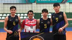 Selección paraguaya de vóley parte rumbo al Sudamericano en Perú con tres talentosos encarnacenos