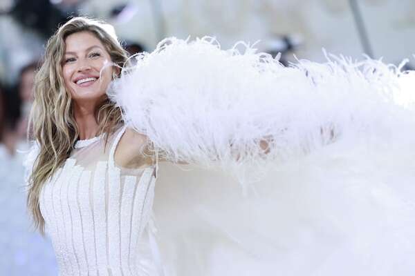 ¡Gisele Bündchen, a los 44 años, espera su tercer hijo! - Gente - ABC Color
