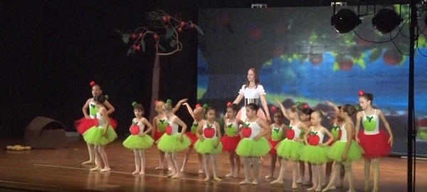 Gran Festival de Danzas deslumbró con la obra ‘Madre Nieve’