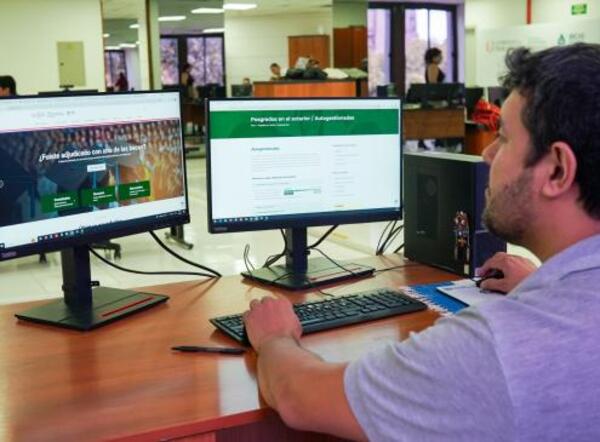 BECAL implementa la digitalización en proceso de adjudicación de becas - .::Agencia IP::.